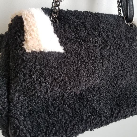 👜 TEDDY CROSSBODY HANDBAG - Picture 12 of 12
